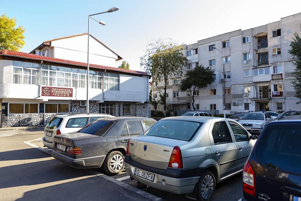 Archi'S Apartament Galac Kültér fotó